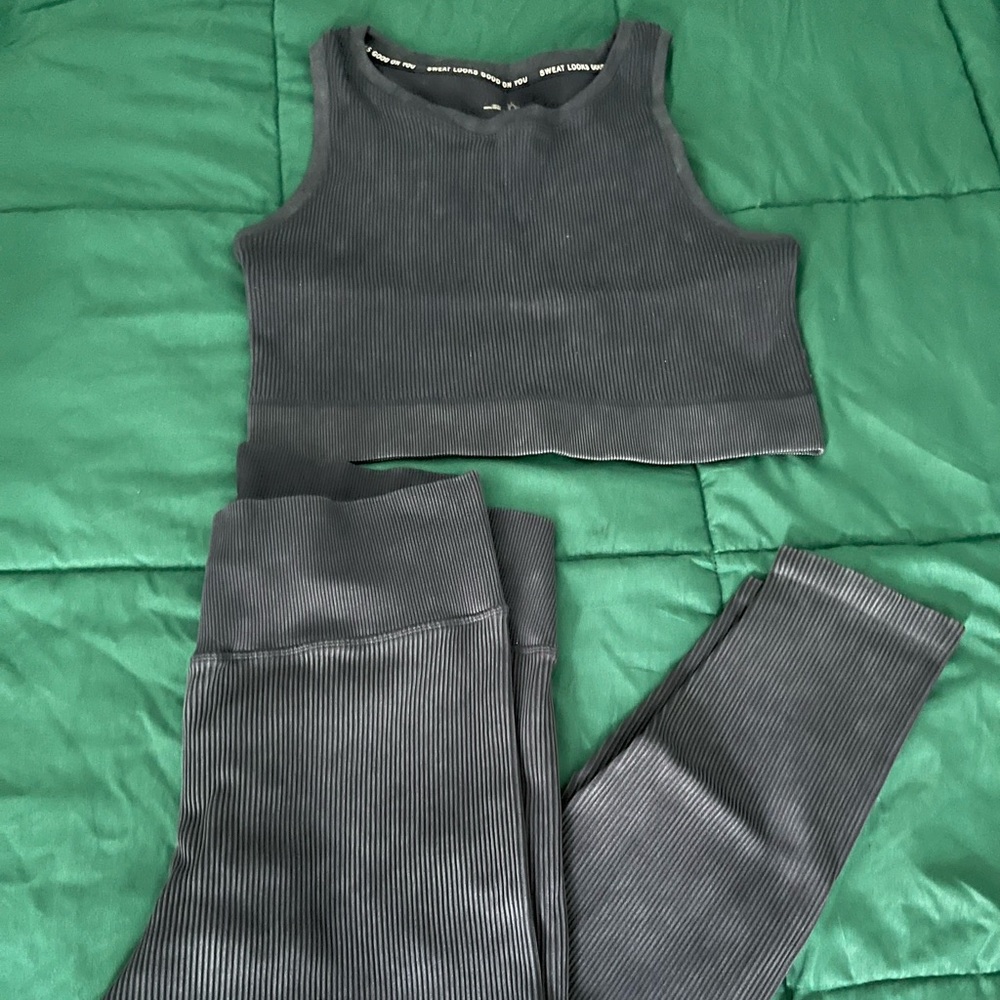 Offline by aerie Matching Ribbed Set - Picture 3 of 3